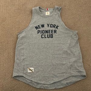 Tracksmith Grayboy Pioneer Club Tank